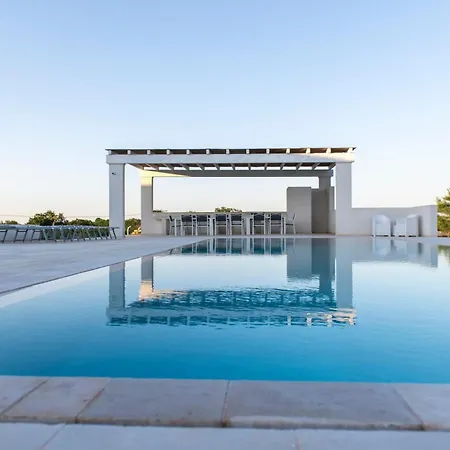 Residenza Del Duca Luxury Pool Valle Ditria Vila *