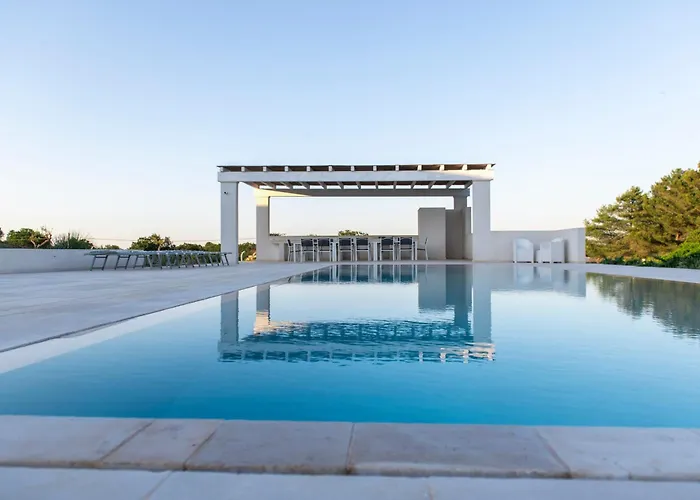 Residenza Del Duca Luxury Pool Valle Ditria Vila *